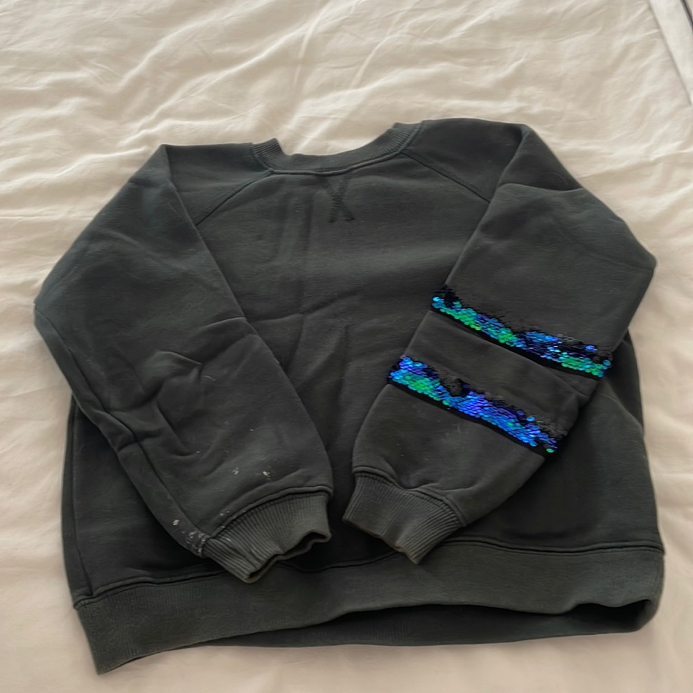 girls cotton crewneck with flip-able sequence on left sleeve